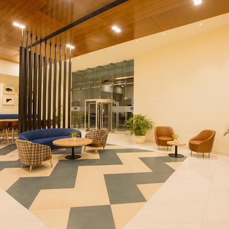 Keys Prima By Lemon Tree Hotels, Pimpri, Pune Exterior foto